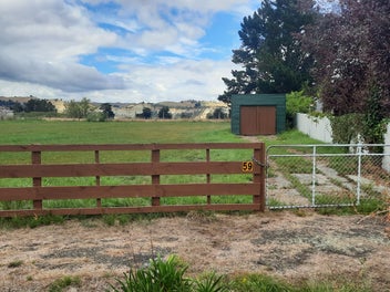 Price reduction - large rural section