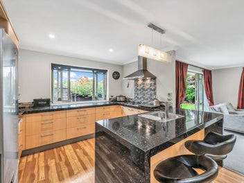 Spacious & Comfortable Family Living!