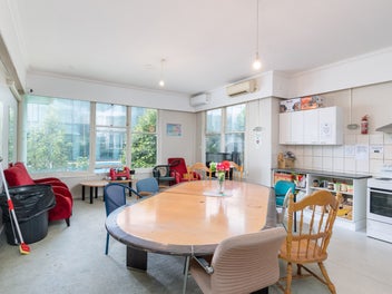12 Bedroom Boarding House