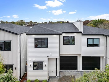 Stylish New Build, Great School Zones
