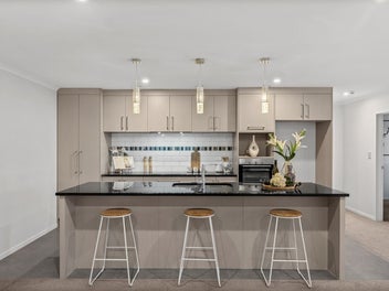 Act Fast! Overseas Owners Want This 4-Bedroom Sold