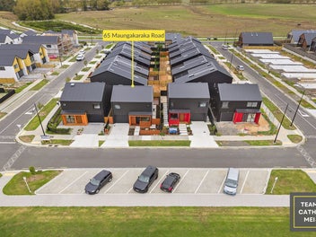 Stand-alone Brand New Home in Karaka Village