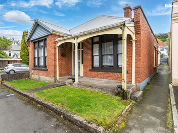 Dual-income investment in prime location