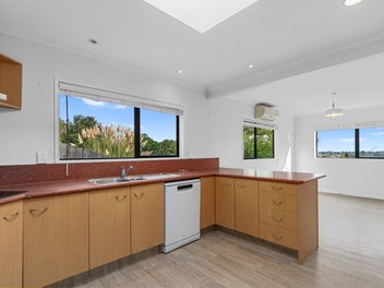 Move In Ready in a Convenient Location!