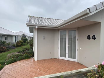 Image 1 of 8
