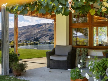 Luxury with a Lakeside Edge