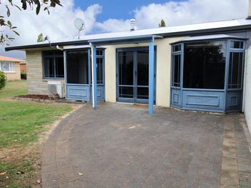 Image 1 of 23