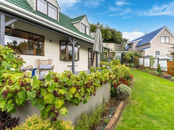 Immaculate Family Home!!