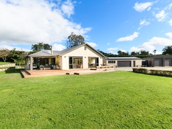 Car enthusiasts paradise! & stunning home.