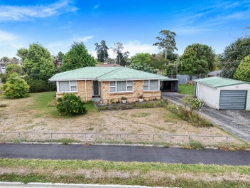 Mortgagee Auction - Brick And Tile Beauty