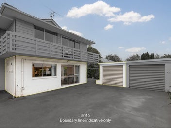 Great Value on Geraldine St!