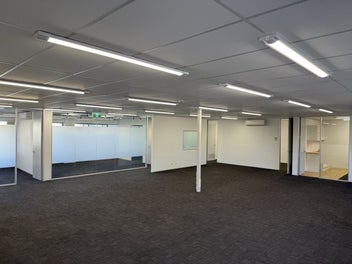Image 1 of 5