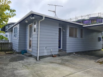 Image 1 of 18