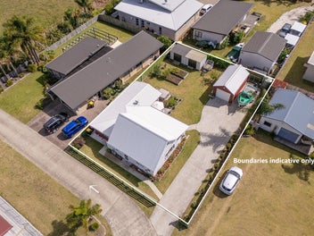 Sunny Modern Beachy... Boaties Rejoice