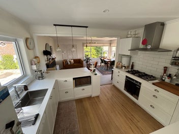 Image 1 of 18