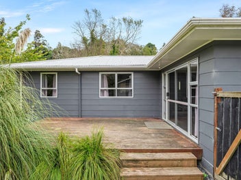 Spacious 4-Bedroom Family Gem
