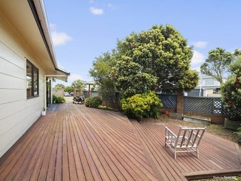 Image 1 of 11
