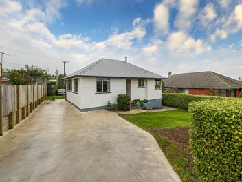 Fully Renovated Family Home Awaits You