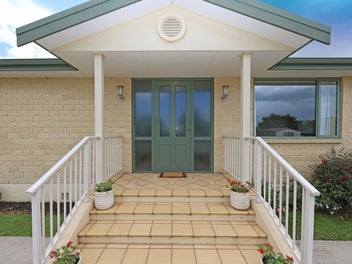 EASY LIVING, EXCELLENT VALUE