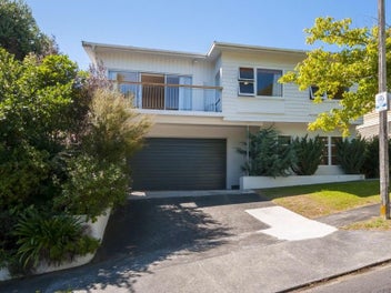 Image 1 of 25
