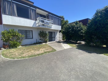 Image 1 of 9