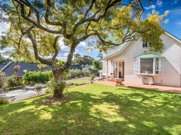 Unique Waterside Landholding & Home!