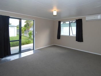 Great 1st home or rental investment