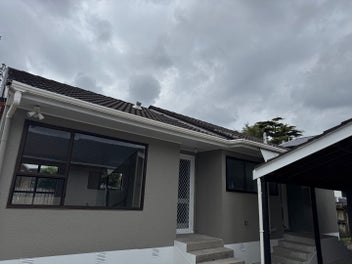 Image 1 of 10