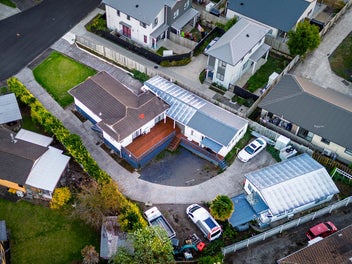 Home & Income Opportunity in Papatoetoe!