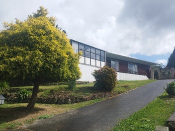 Image 1 of 17