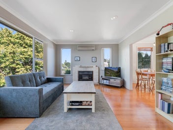 Charming Three Bedroom Home in a Prime Location!