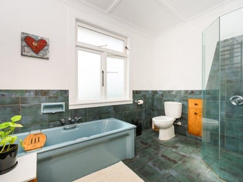 Beautiful home in central city!