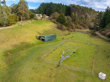 Live the dream by the sea at Taieri Beach