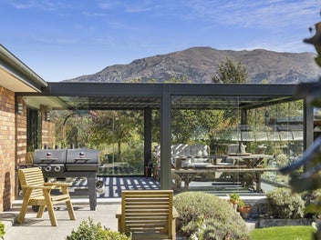 A parklike retreat with endless potential