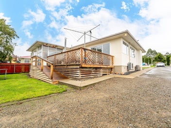 Image 1 of 25