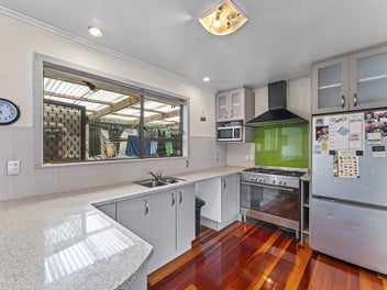 MUST SELL! Best Value Freehold 449sqm!
