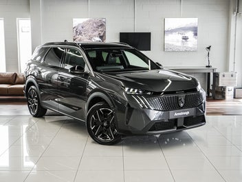 2026 Peugeot 5008 Gt Mhev 1.2Pmht/6Hd