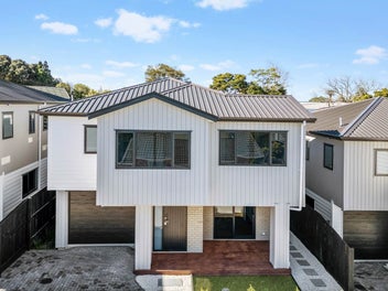 Spacious & Stylish – A Rare Find!