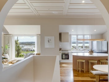 Swoon; remarkable design and build