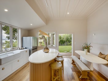 Swoon; remarkable design and build