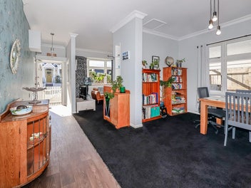Charming Modernised Cottage