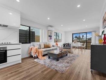 Jump on the Property Ladder - Modern 3 Beddy