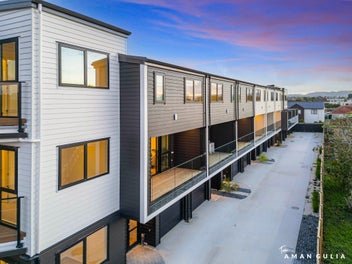 Stylish and Smart Living in the Heart of Avondale