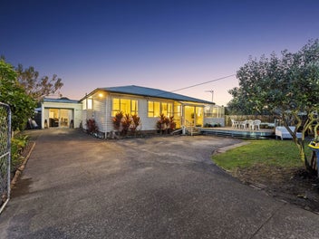 **FINAL WEEK**Good Home - Great Location!
