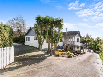 Spacious Solid Home - Wellsford