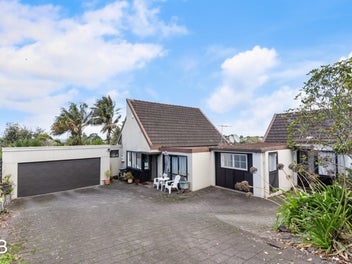 Development opportunity with holding income