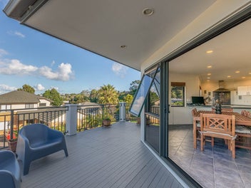 Comfortable Family Home & Garden + Views