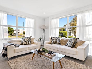 Executive Family Home with Bonus Income Stream