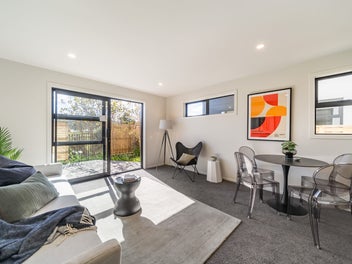 Modern, Move-In Ready - Central Wainuiomata