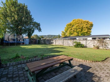 Do Up Your Way Into Lynmore